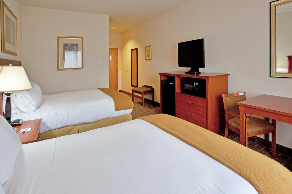 Holiday Inn Express&Suites - Hardeeville-Hilton Head, an IHG Hotel Kamer foto